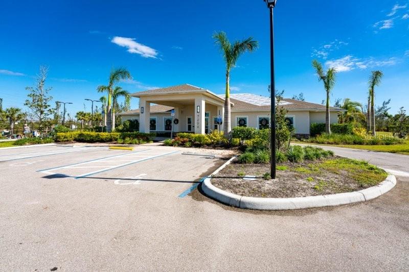 7104 Lenox Circle, FL