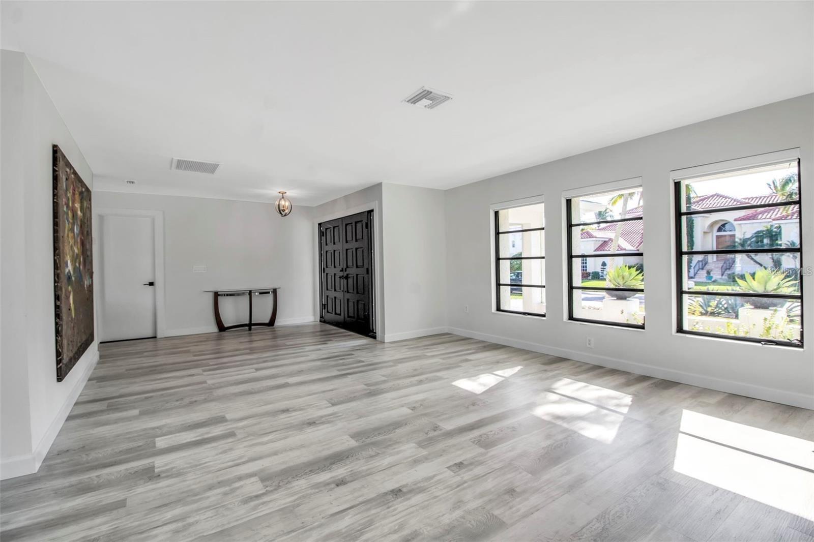 1649 Stanford Lane, FL