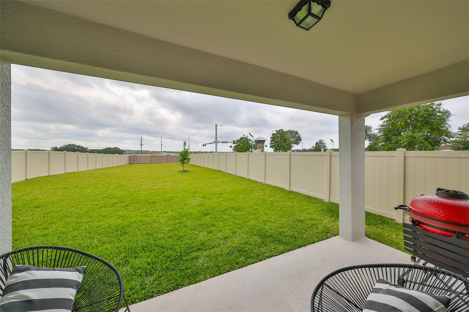 9018 Rally Spring Loop, FL