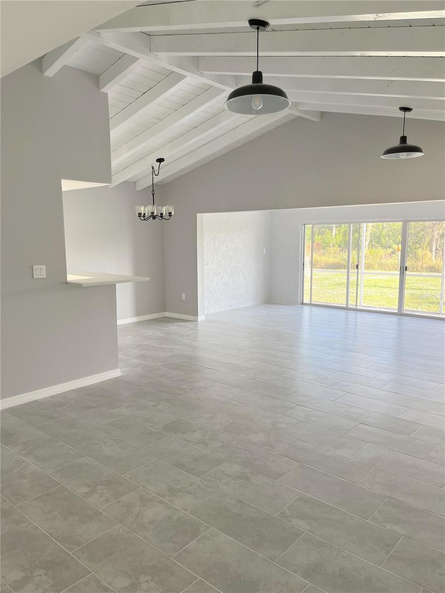 75 Annapolis Lane, FL