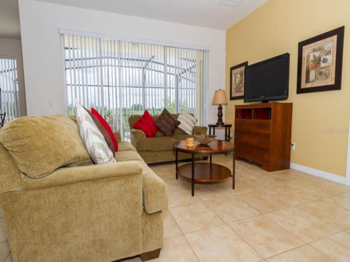 573 Viola Drive, FL