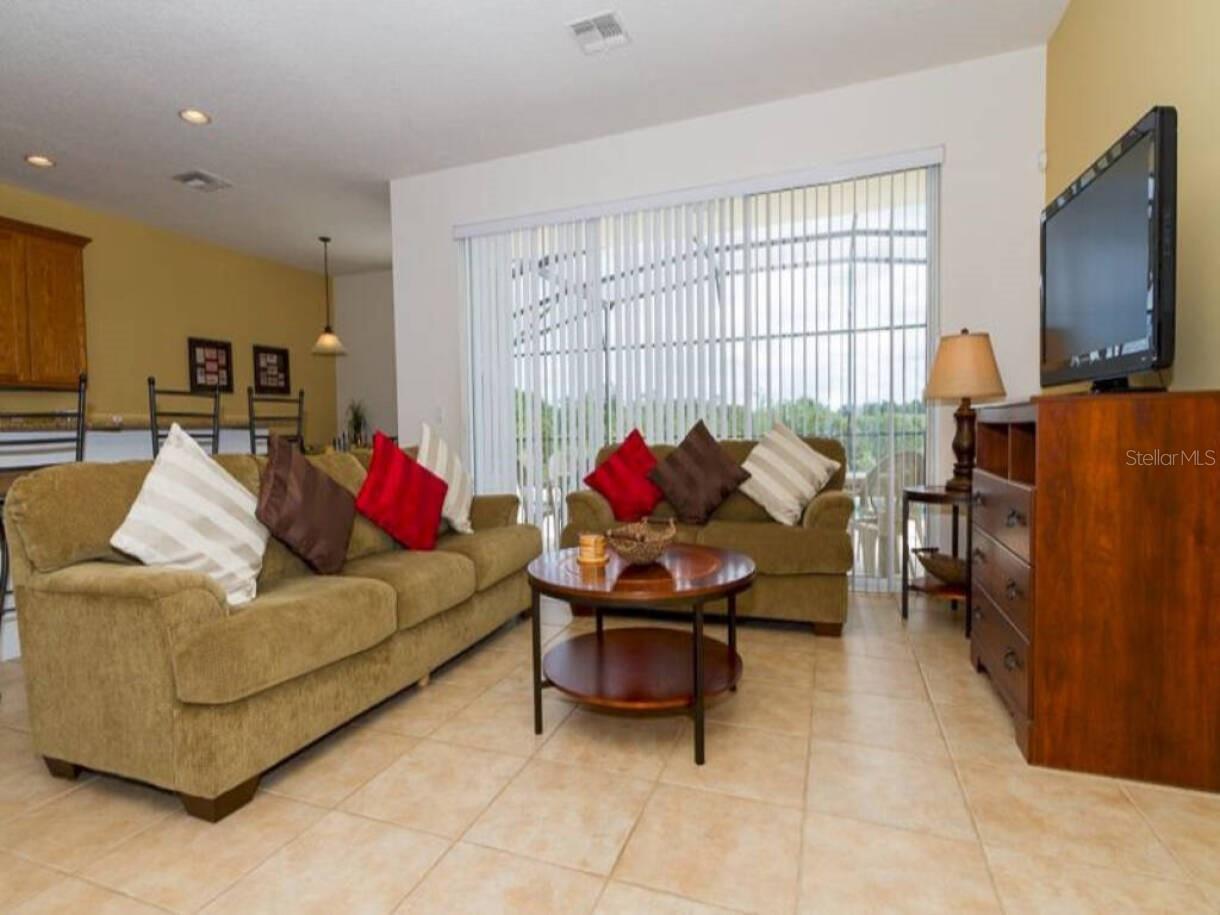 573 Viola Drive, FL
