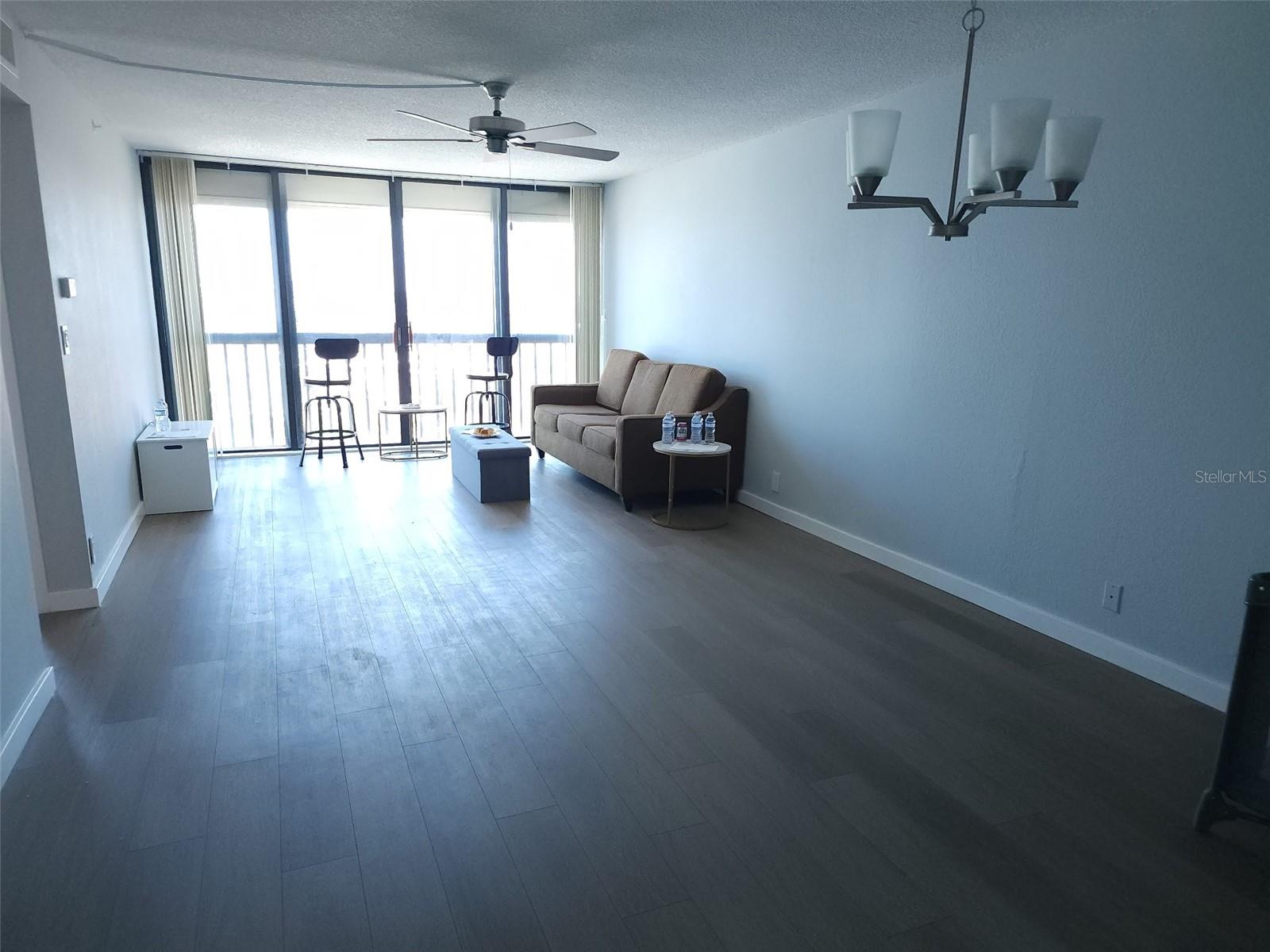 255 Dolphin Point, FL