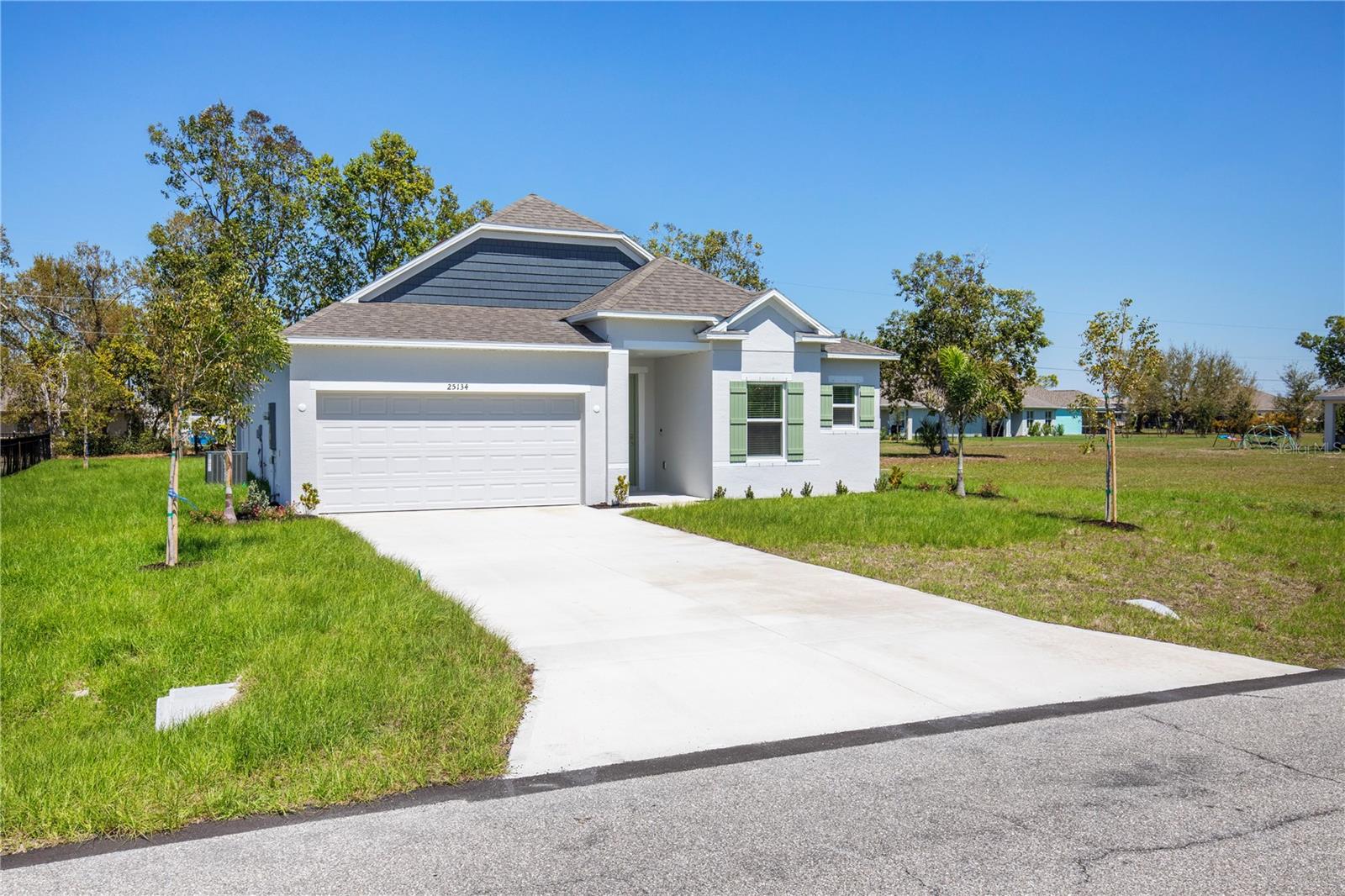 25134 Doredo Drive, FL