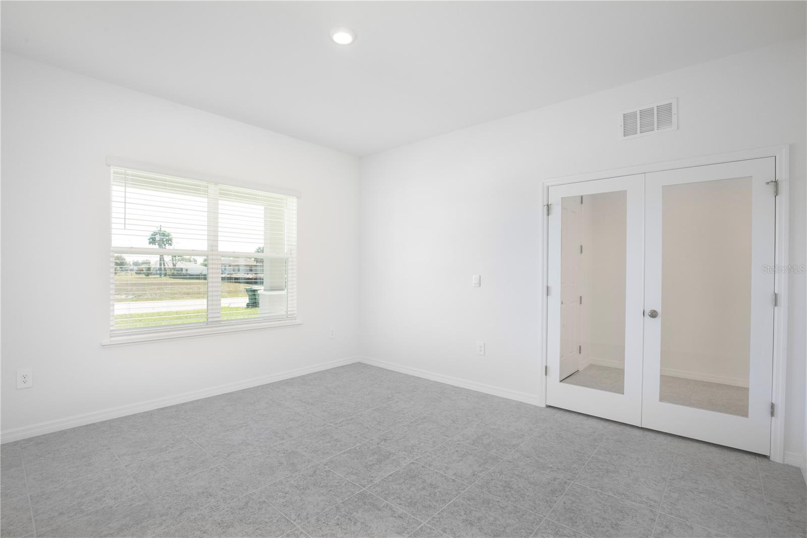 16323 Navarro Court, FL
