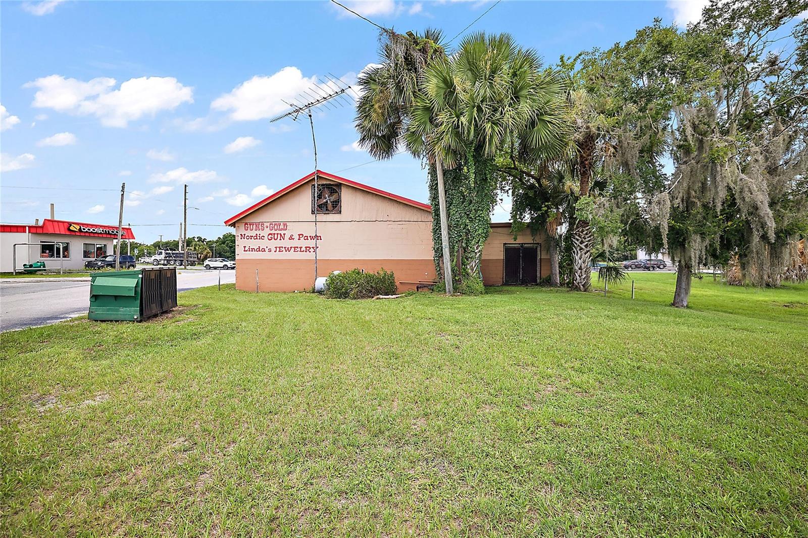 324 Main Street, FL