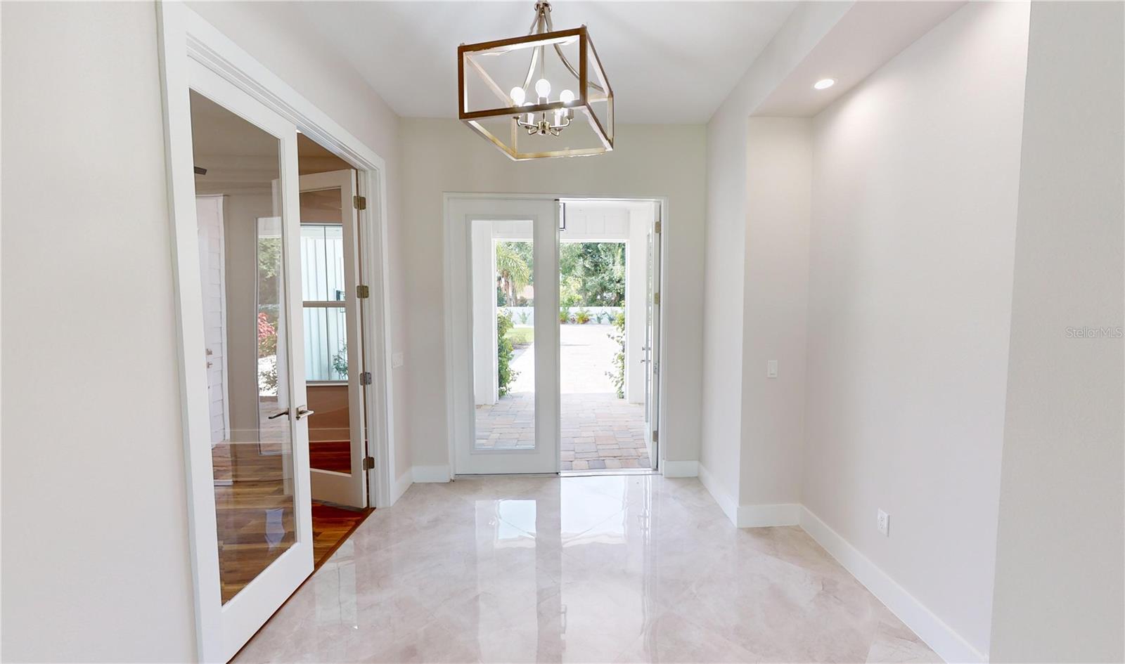 28992 Gin Lane, FL