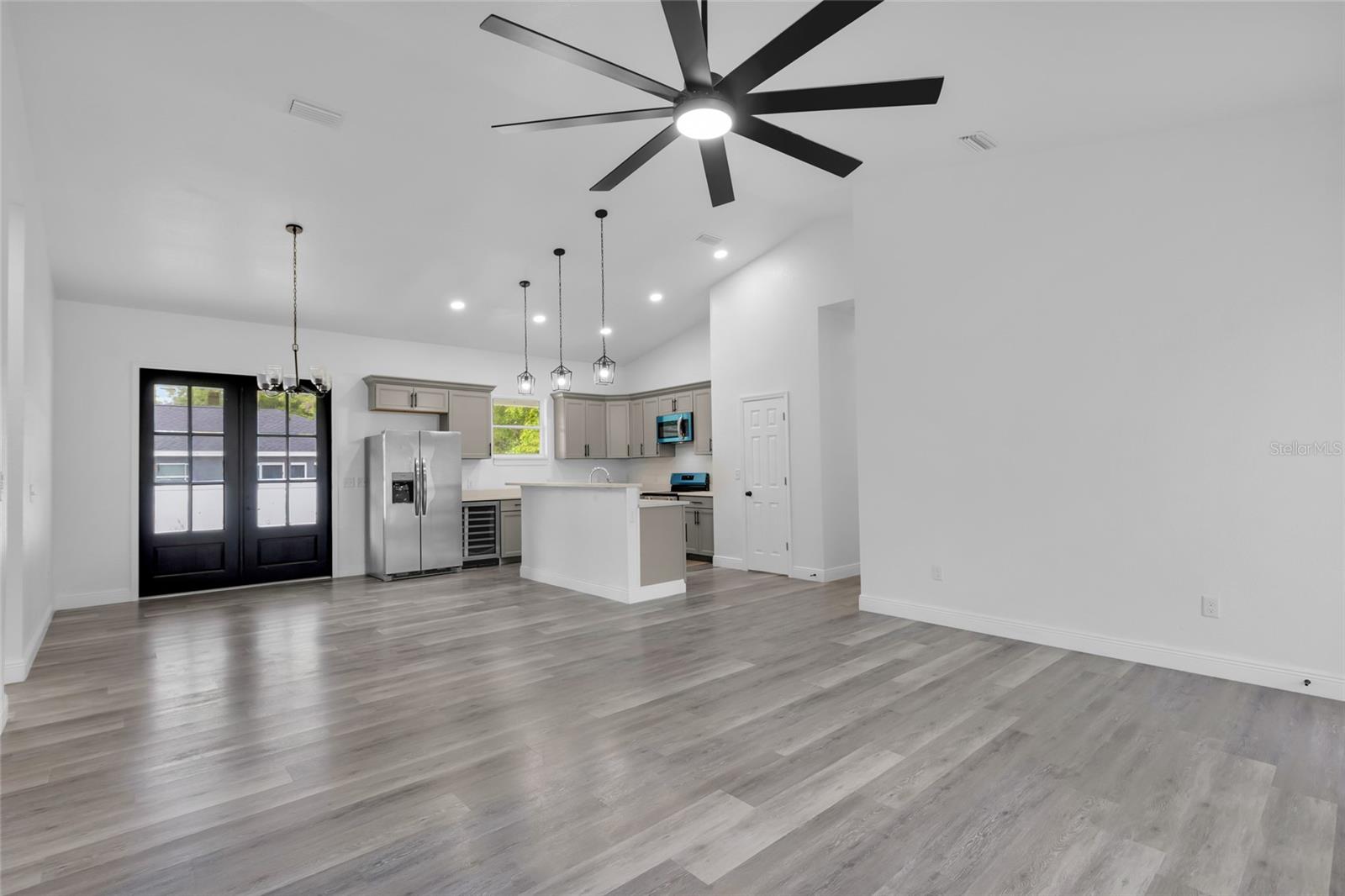 5398 8th Place, FL