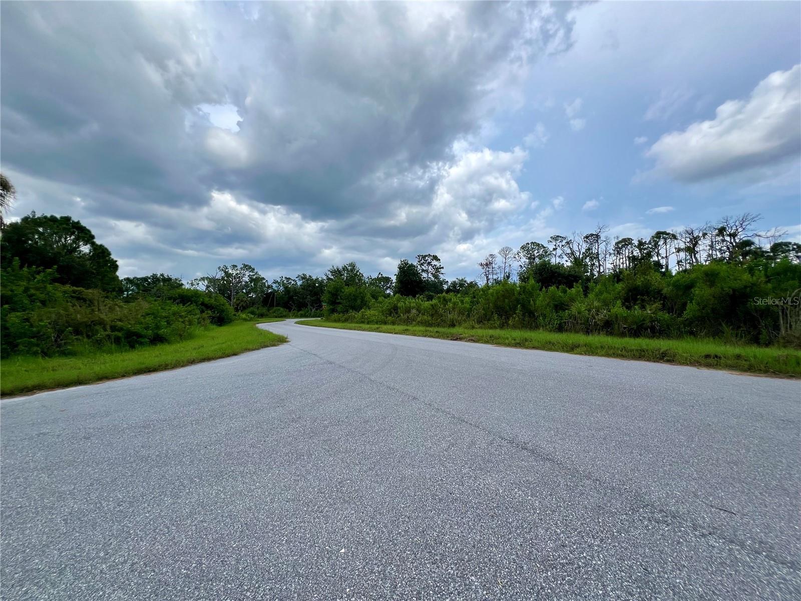 2399 Drennon Street, FL