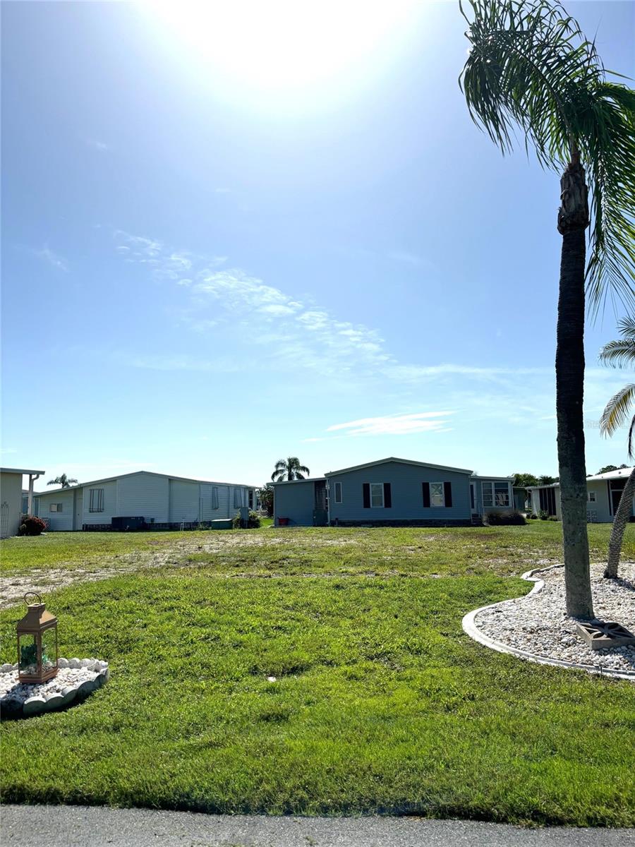 707 Blanca, FL