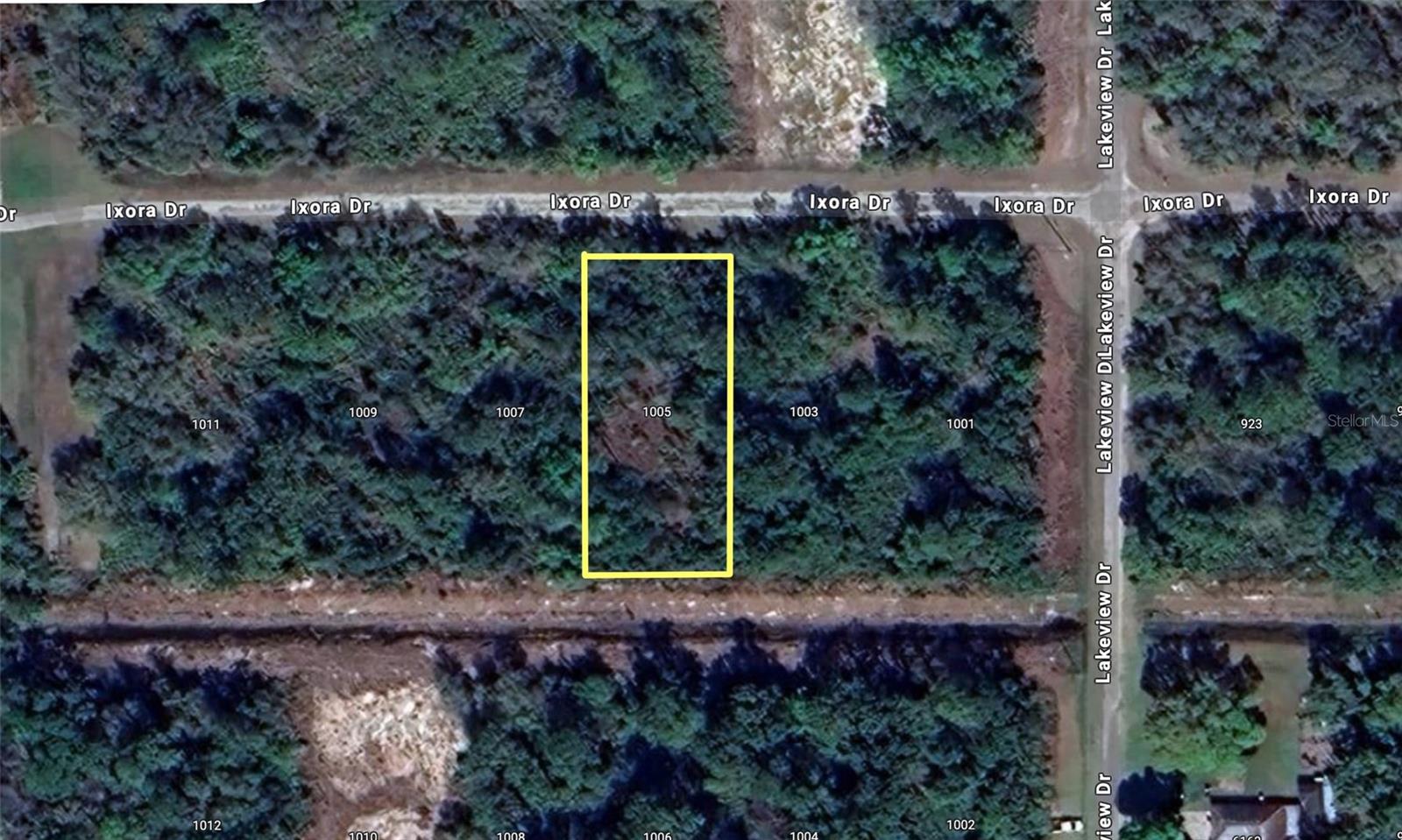 1005 Azalea Drive, FL