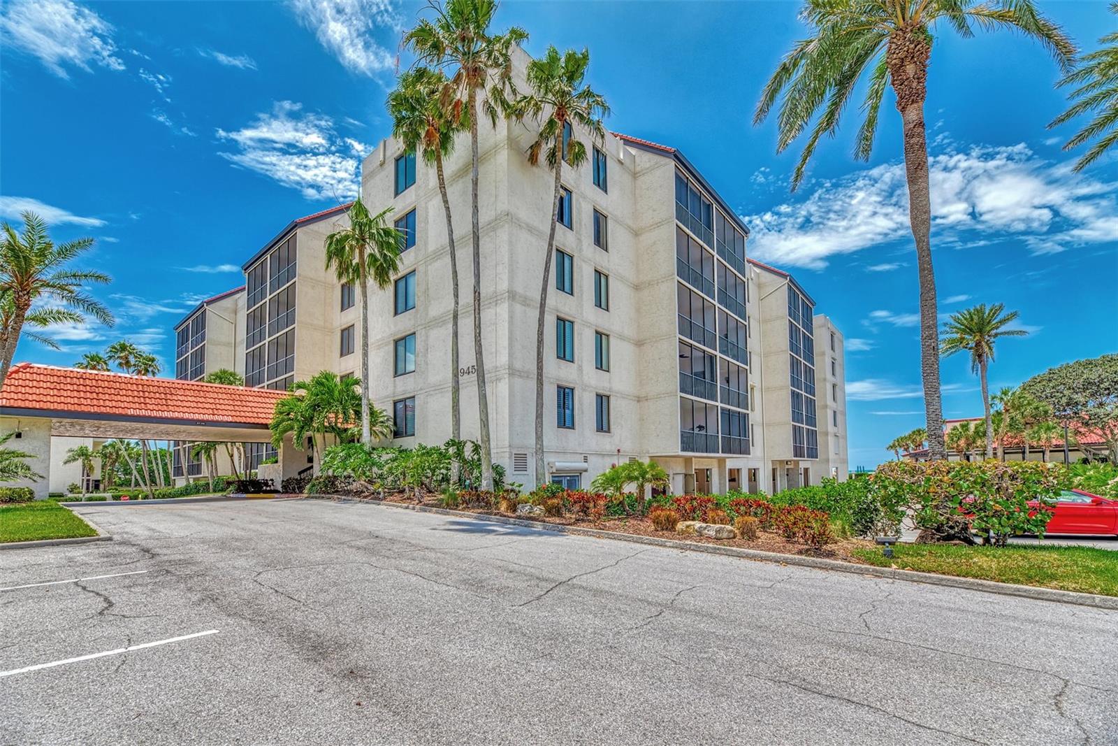1945 Gulf Of Mexico Drive, FL