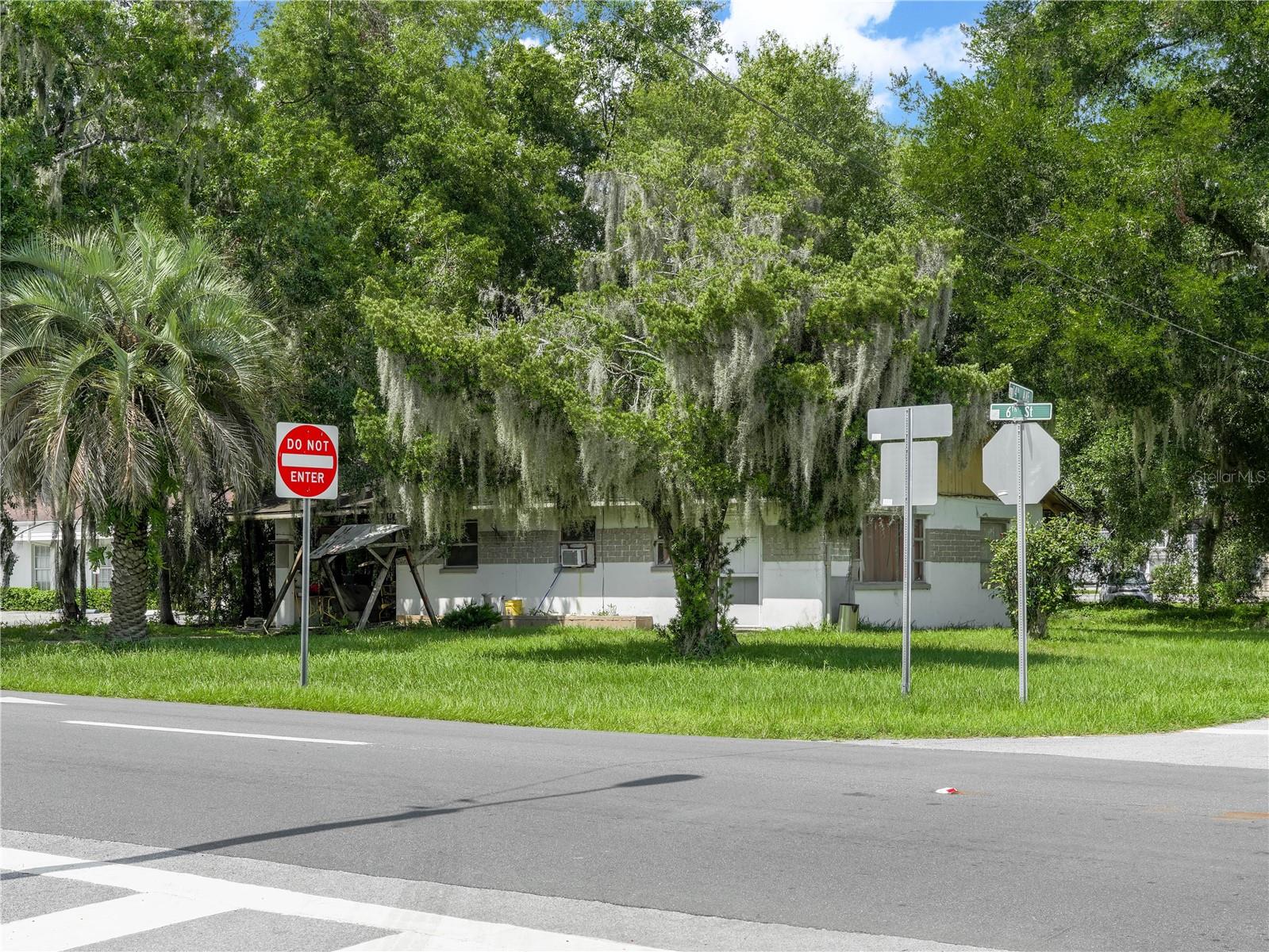 ZEPHYRHILLS, FL
