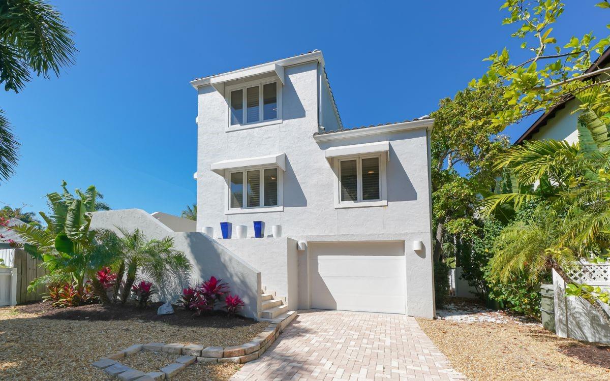 228 Van Buren Drive, FL