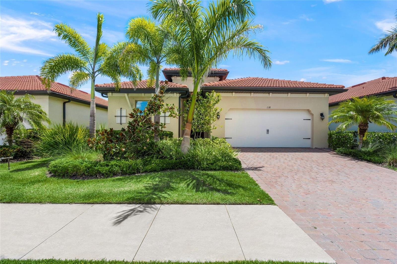 118 Veraza Court, FL