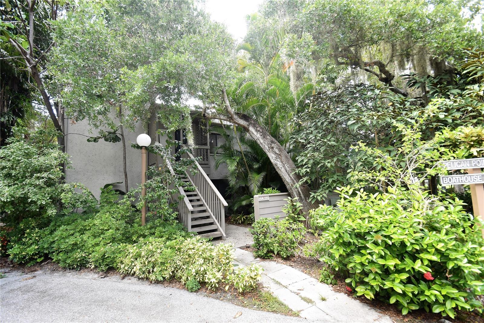 1601 Pelican Point Drive, FL