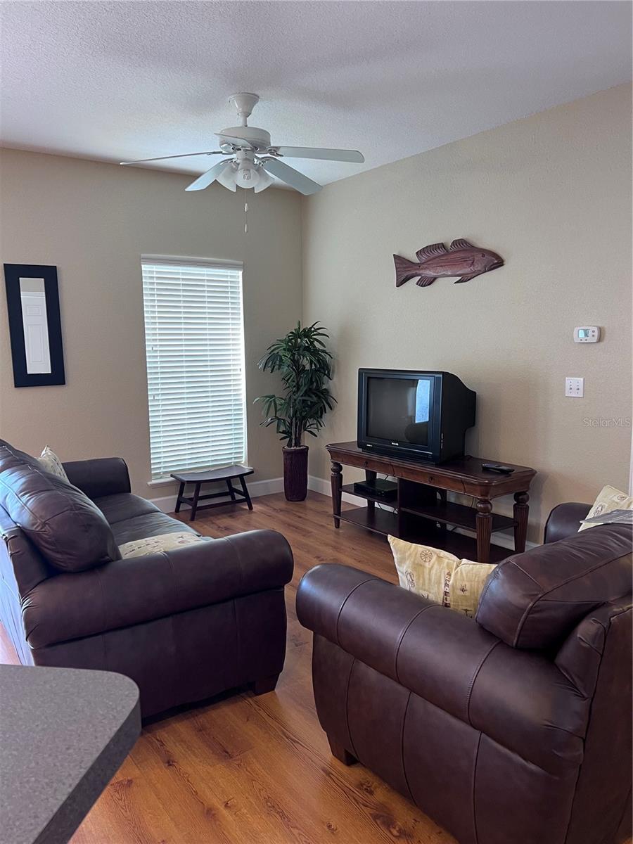 221 3rd Avenue, FL