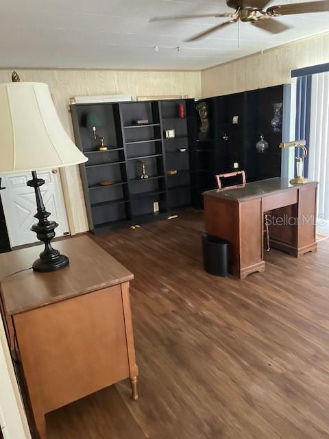 727 Forest Lake, FL
