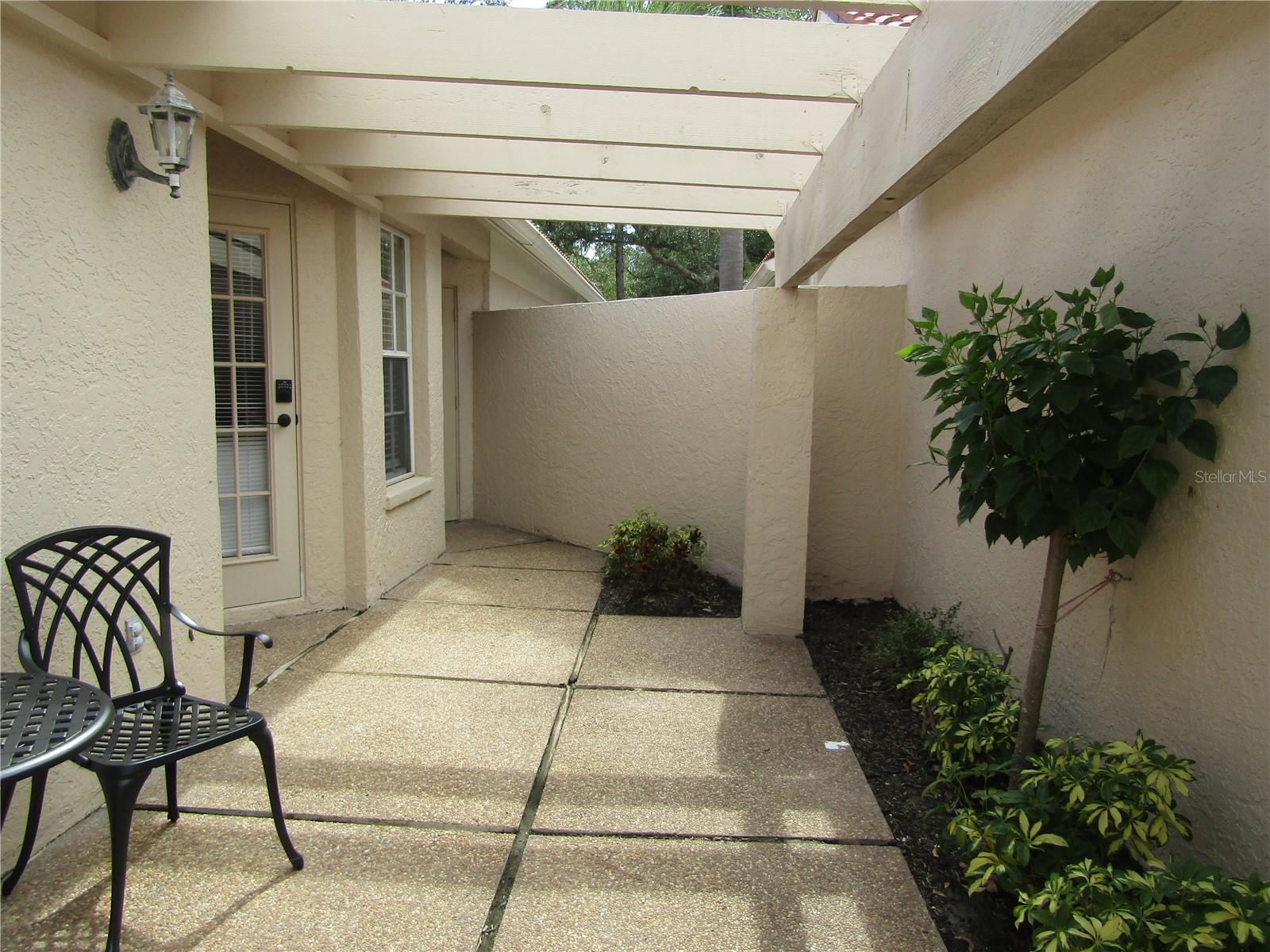 4026 Lyndhurst Court, FL