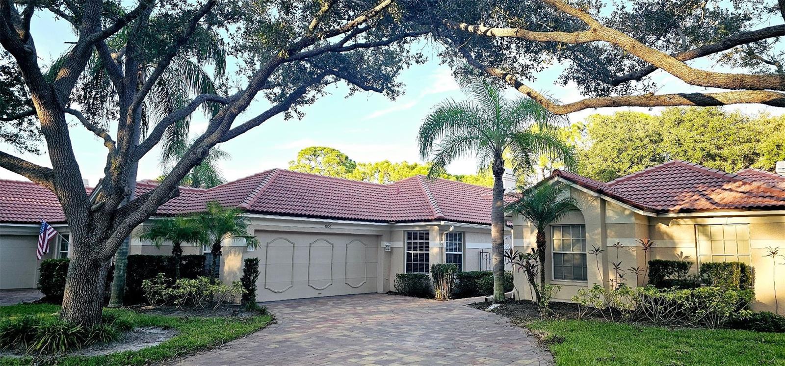 4026 Lyndhurst Court, FL