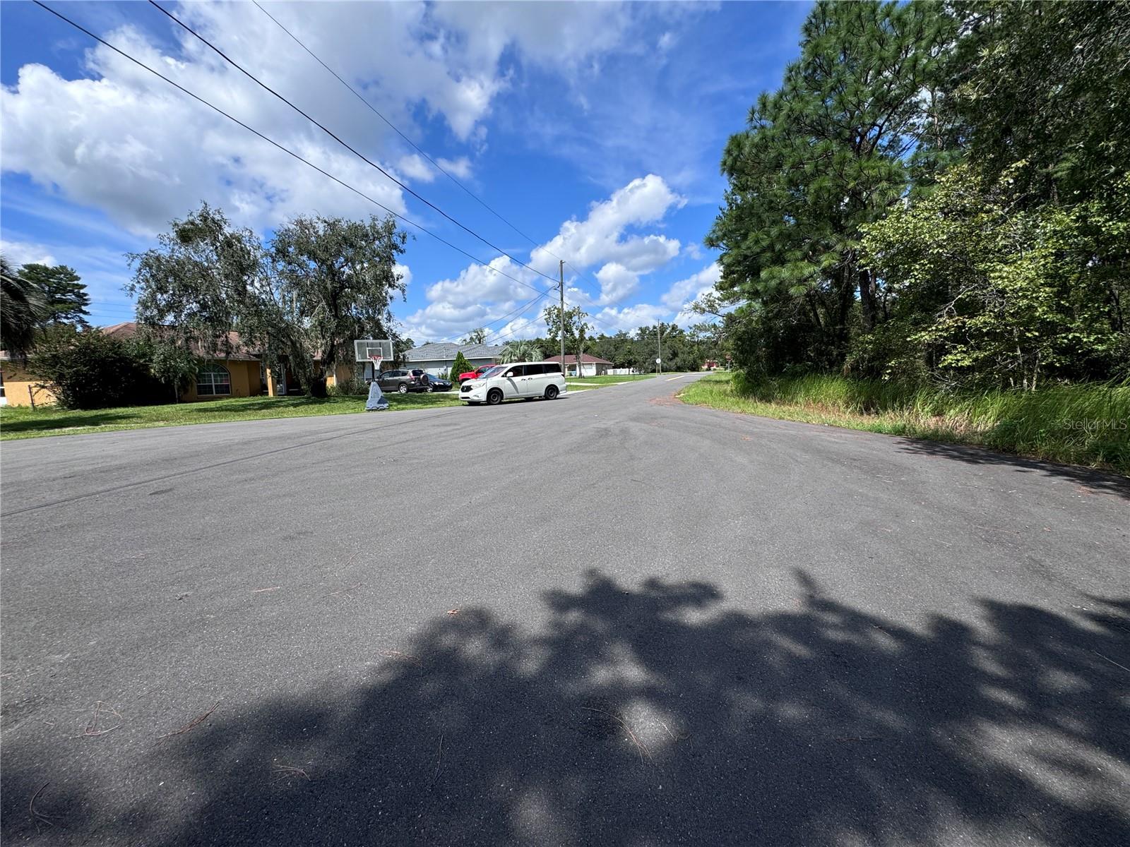 Oak Pass Loop, FL