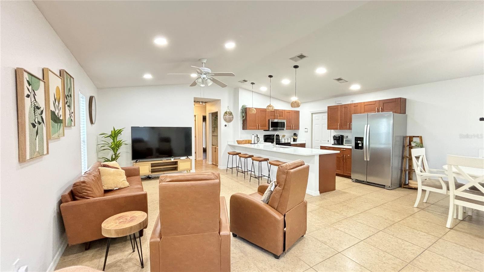 2431 Loma Linda Street, FL