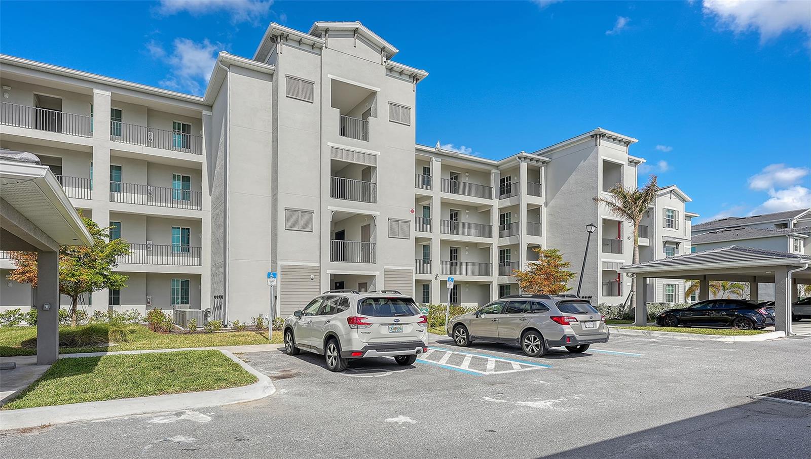 12180 Wellen Golf Street, FL