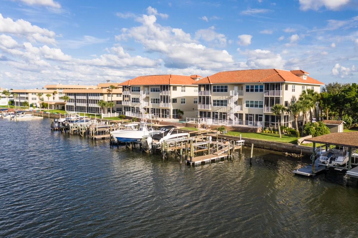 273 Middle Way, FL