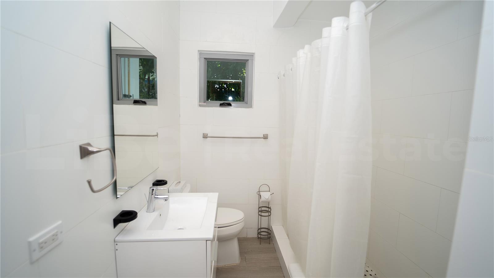 2058 EspañA Street, PR
