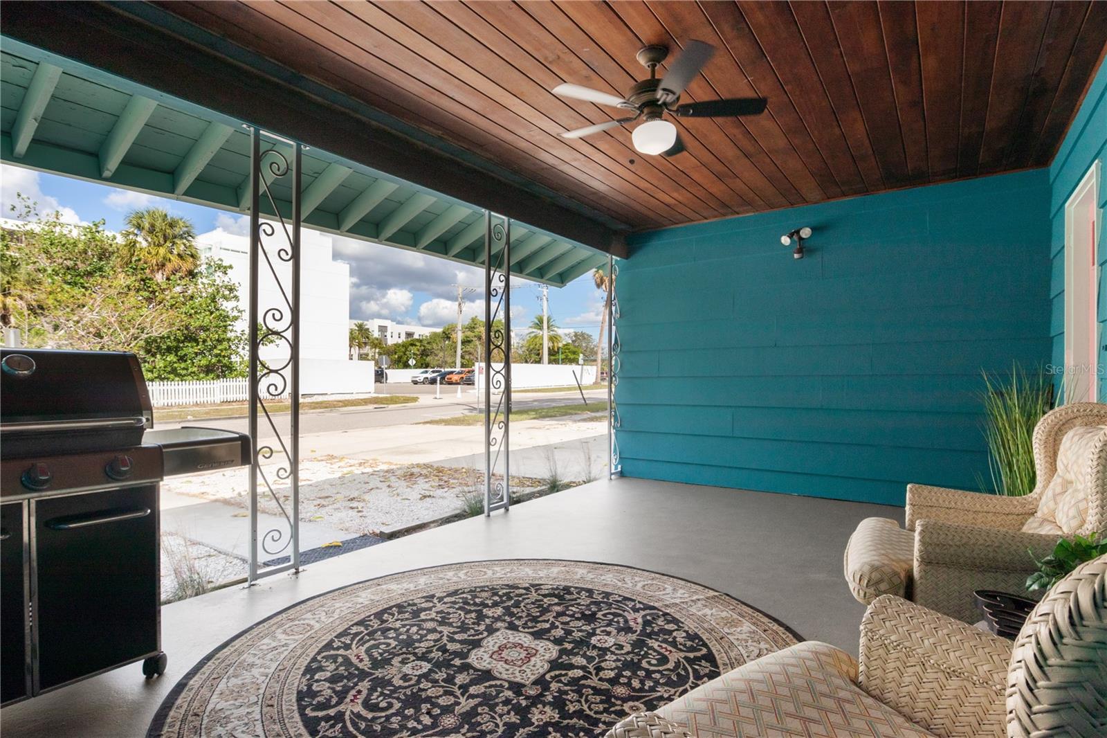 1270 5th Street, FL