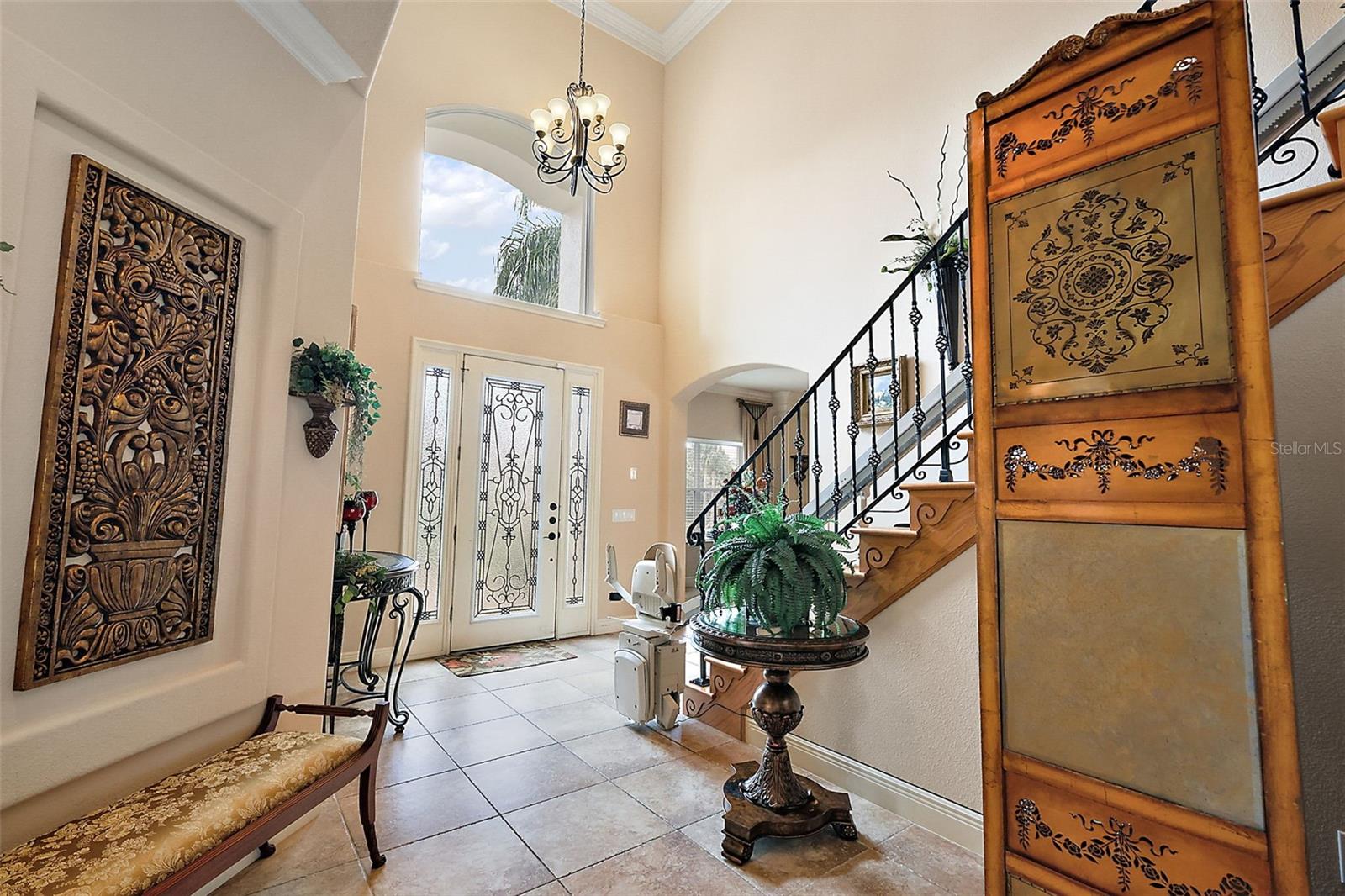 212 Crestrun Loop, FL