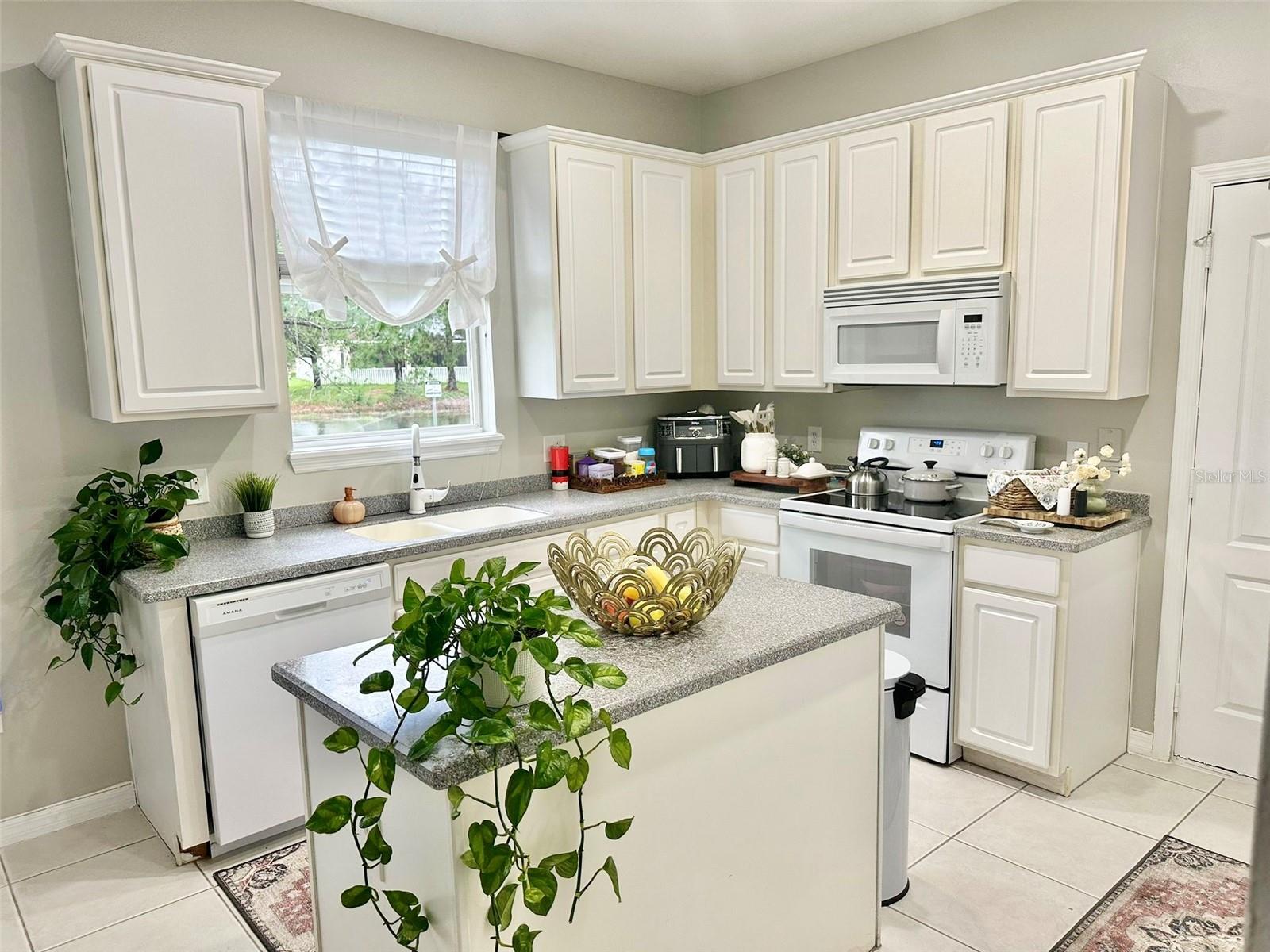 3040 Palermo Rose Way, FL