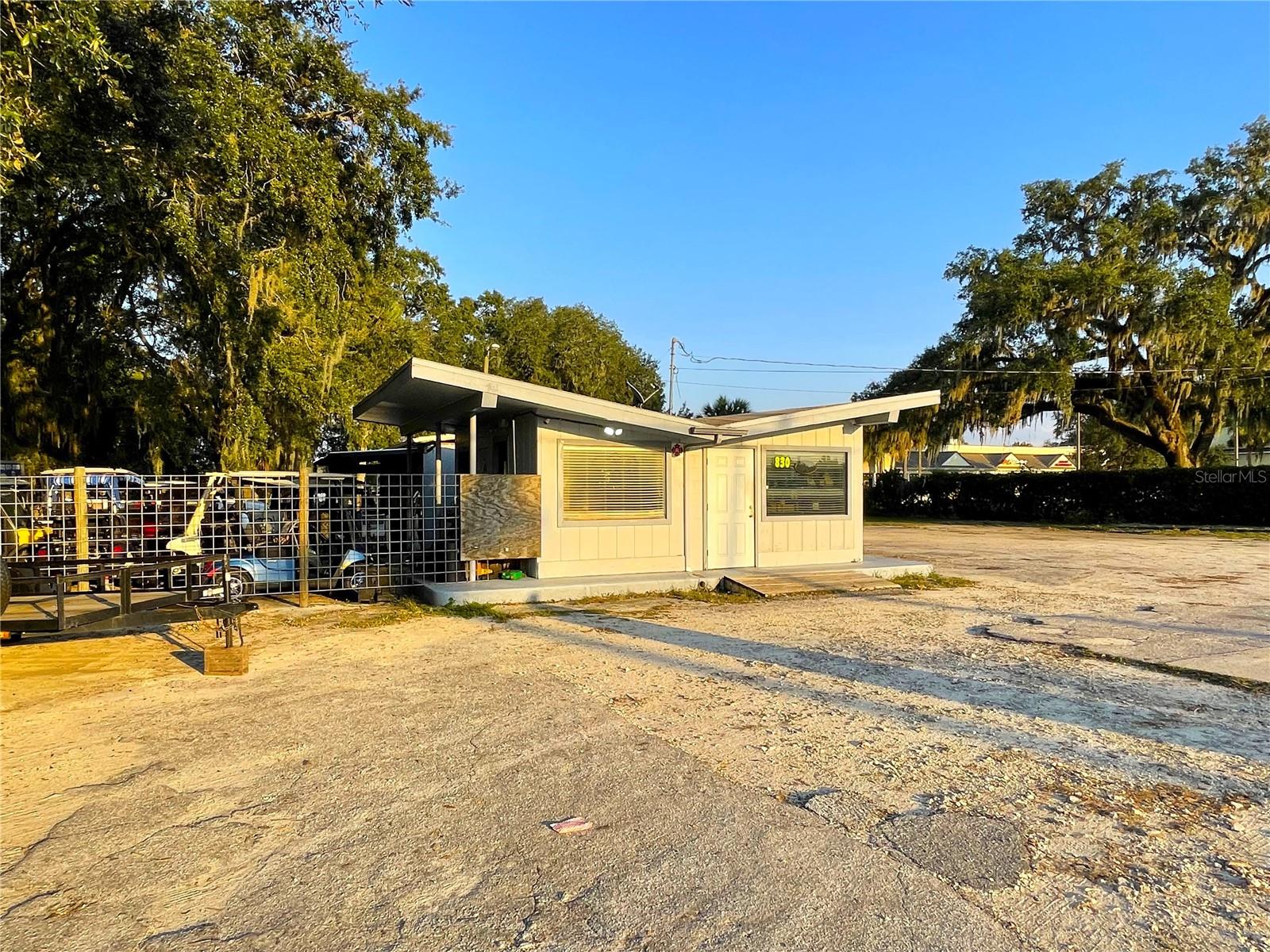 830 Main Street, FL