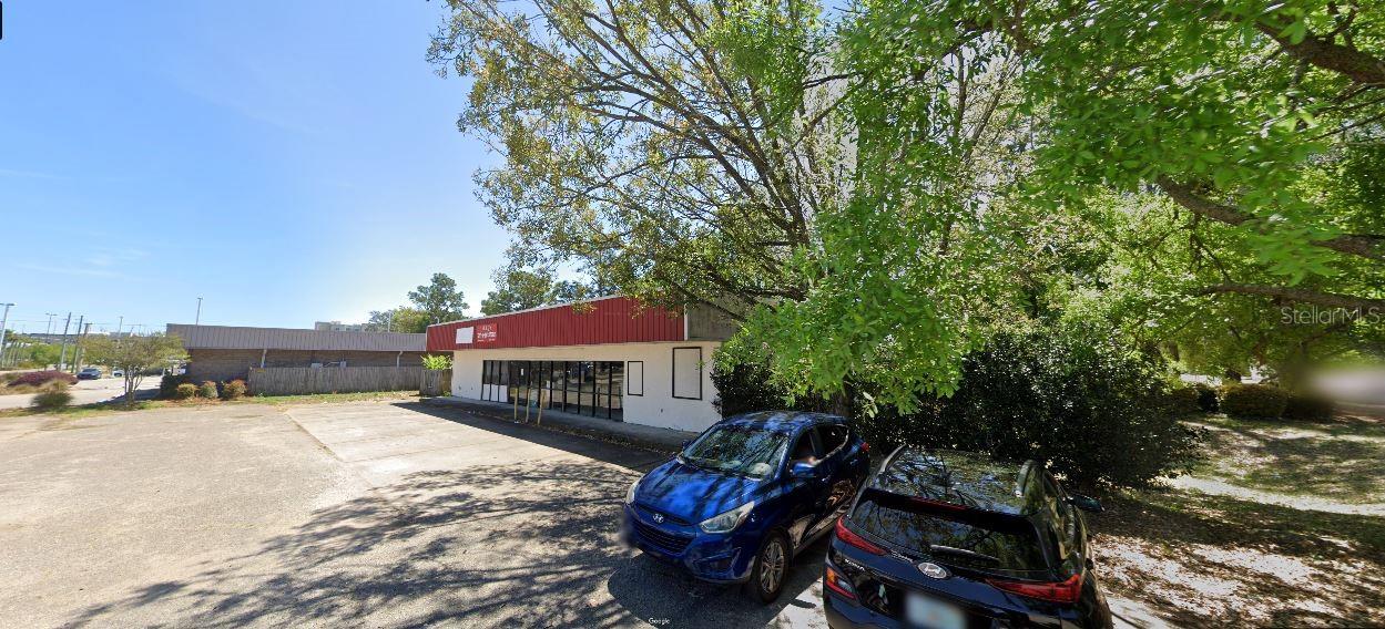 1167 College Boulevard, FL
