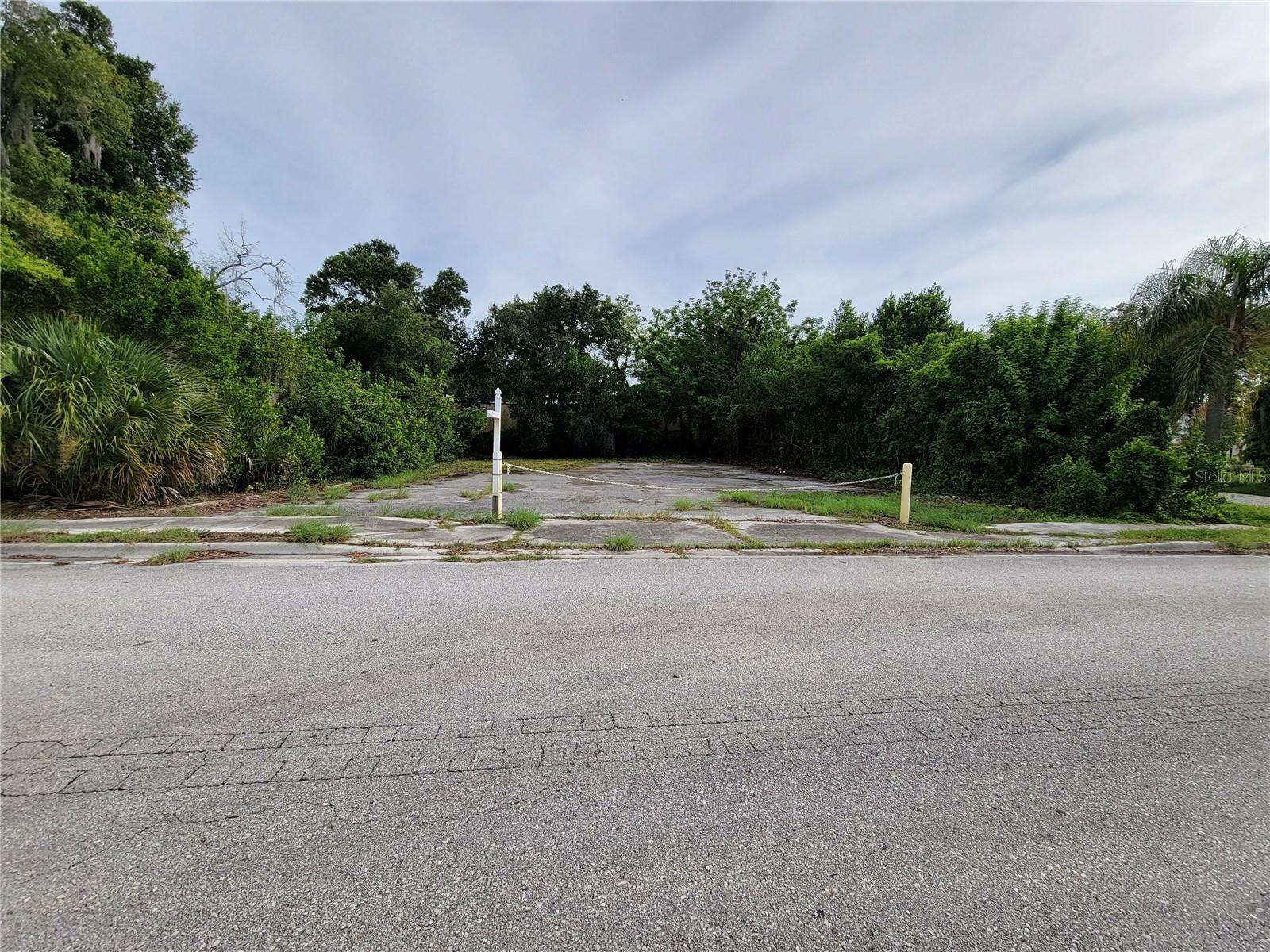 4737 Hargrave Street, FL