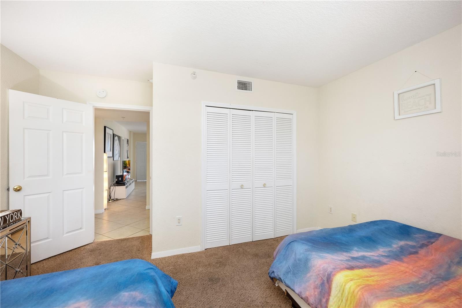 445 Hamden Drive, FL