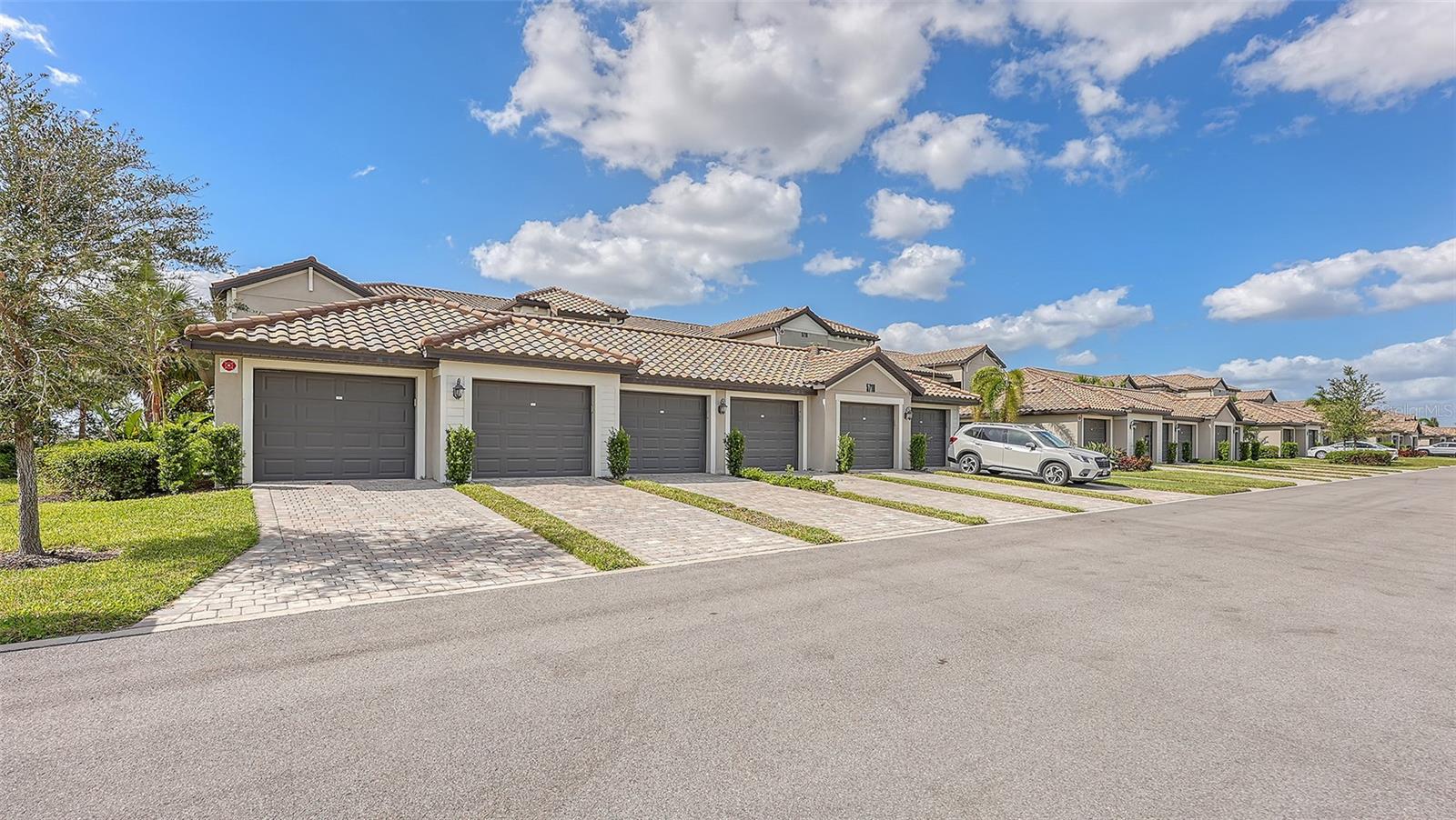 5710 Palmer Circle, FL