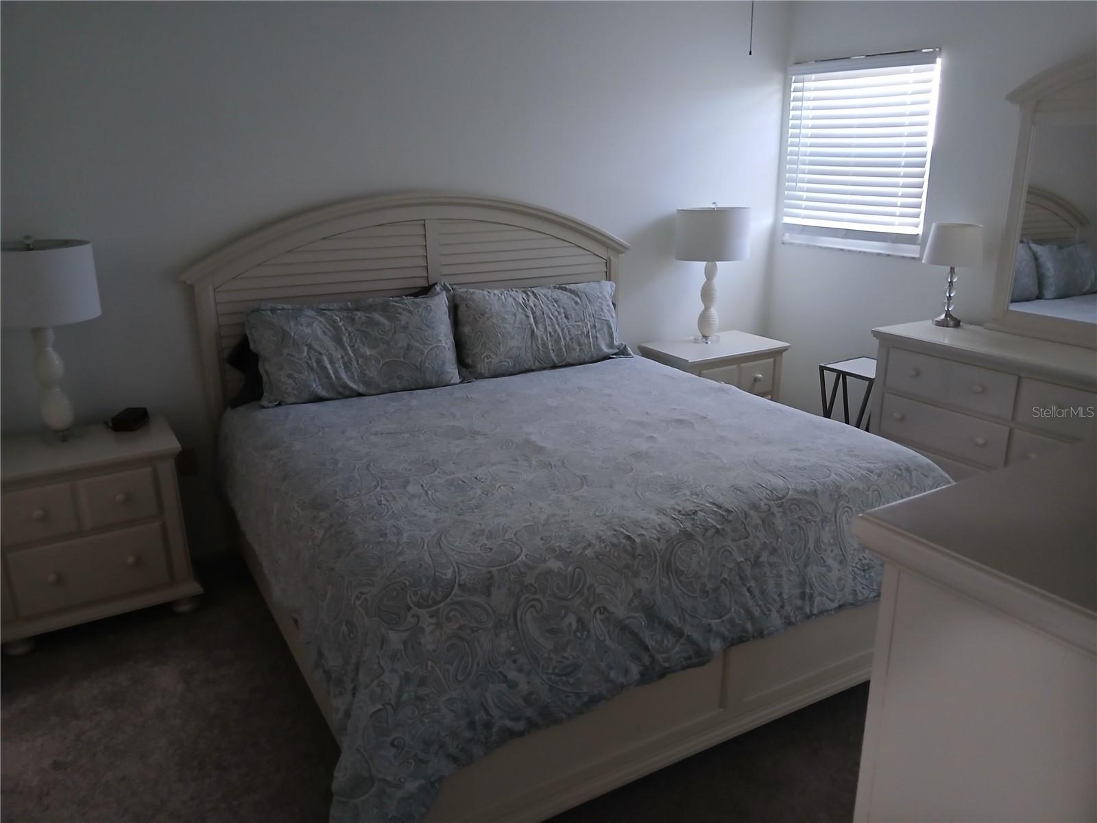 913 Waterside Lane, FL