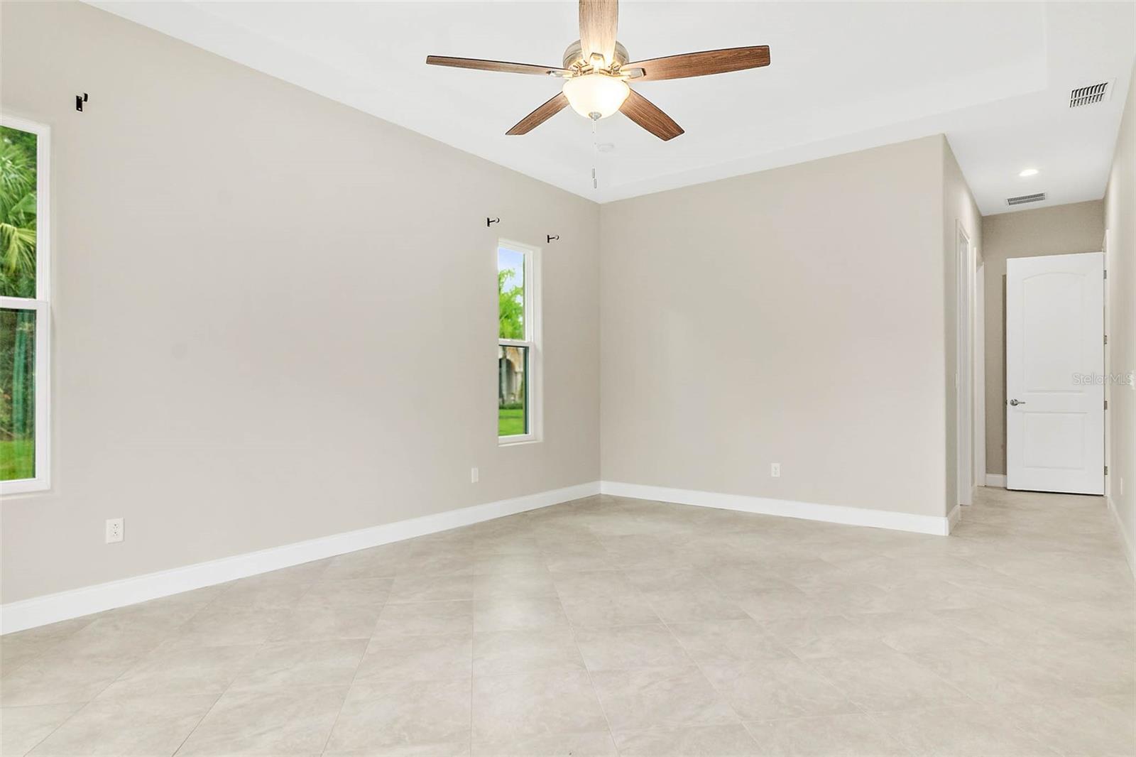 3 White Holly Place, FL