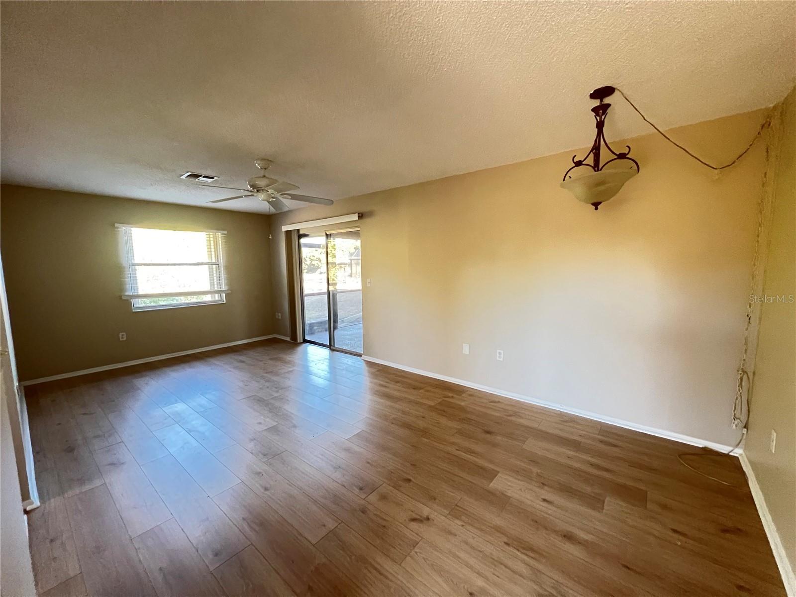 25068 Harborview Road, FL