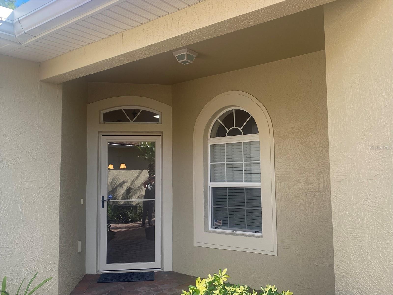 1561 Vienna Square Drive, FL