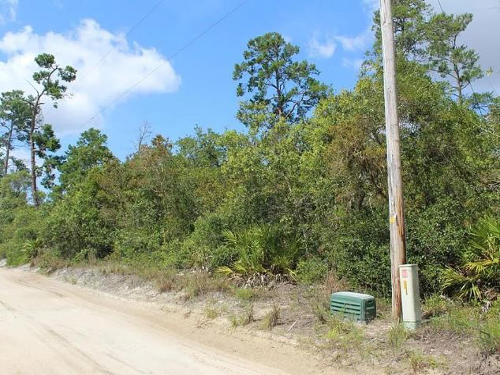 2635 Leonard Drive, FL