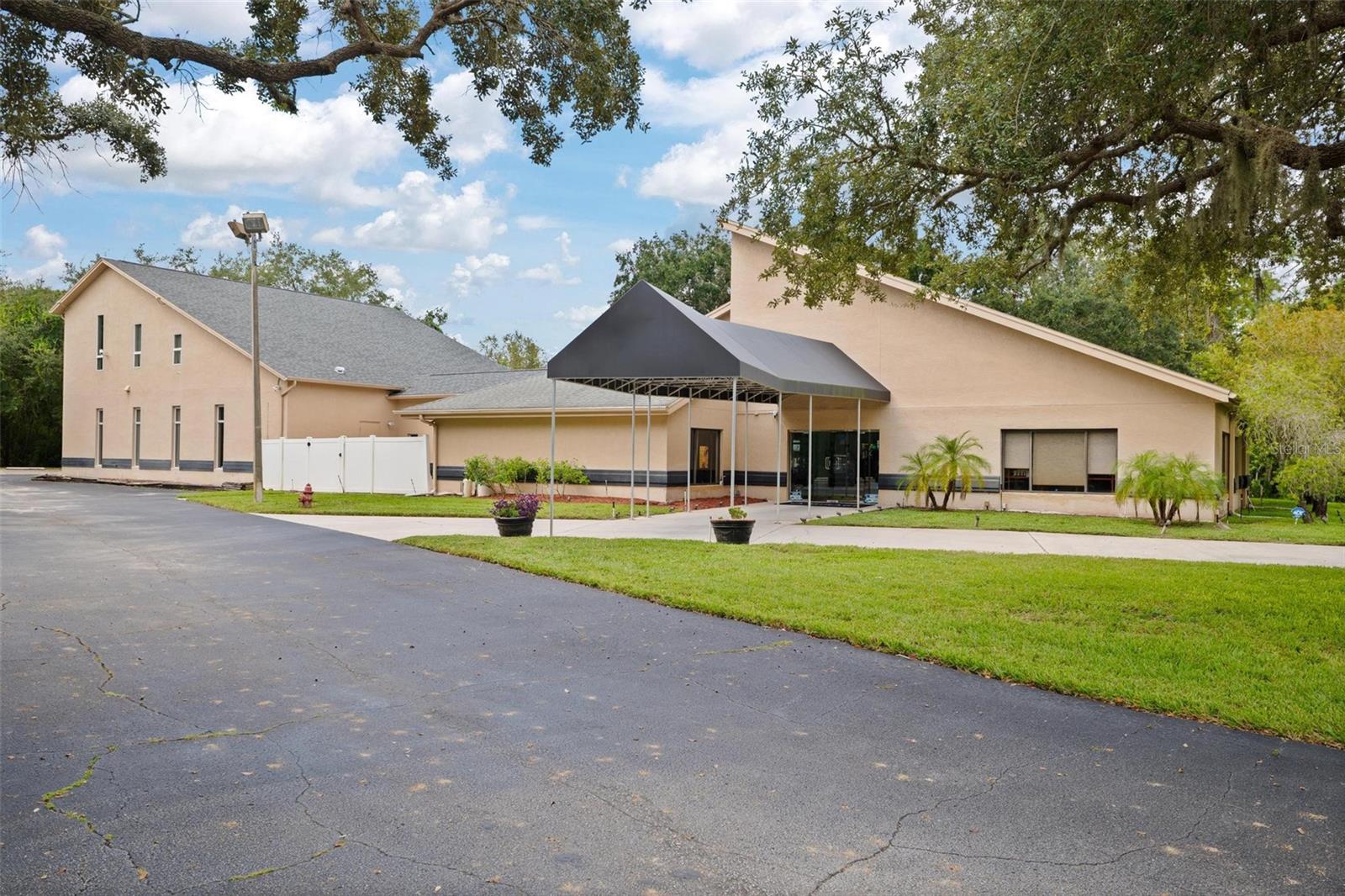 3730 Tampa Road, FL