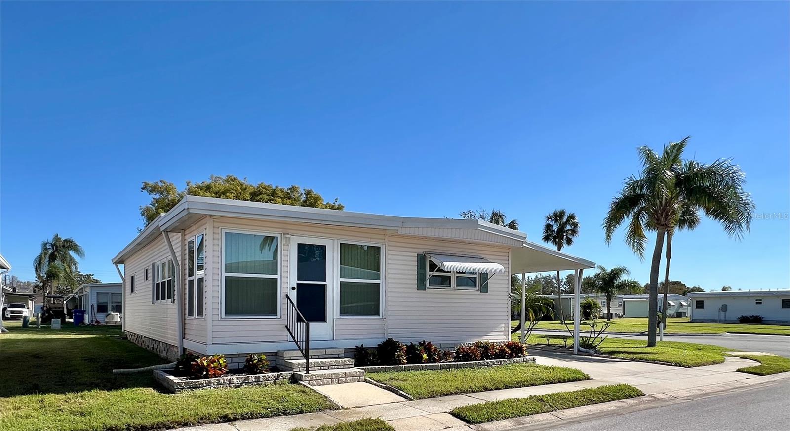 1100 Belcher Road, FL
