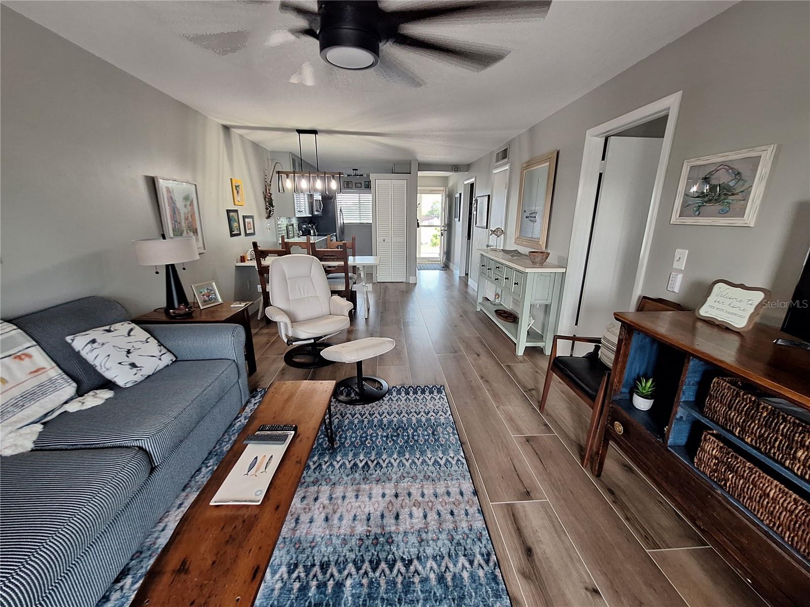 708 Tamiami Trail, FL