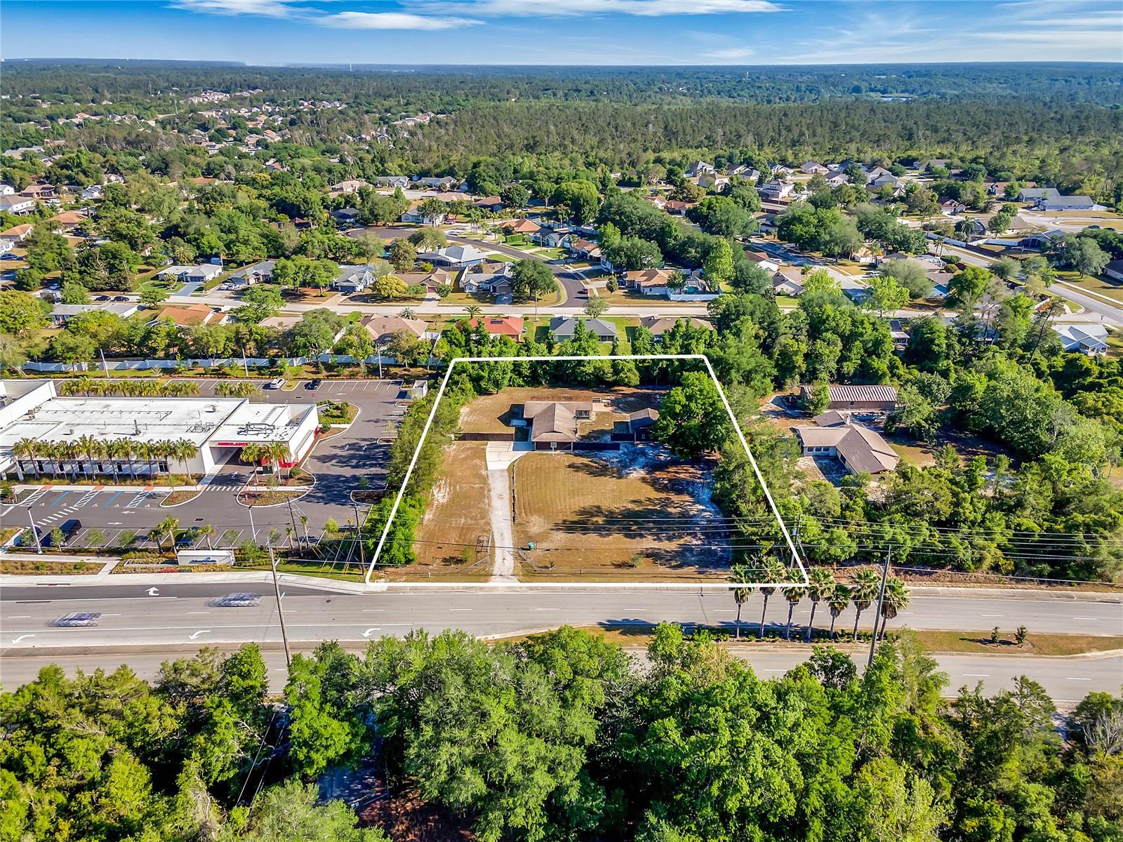 3086 Howland Boulevard, FL