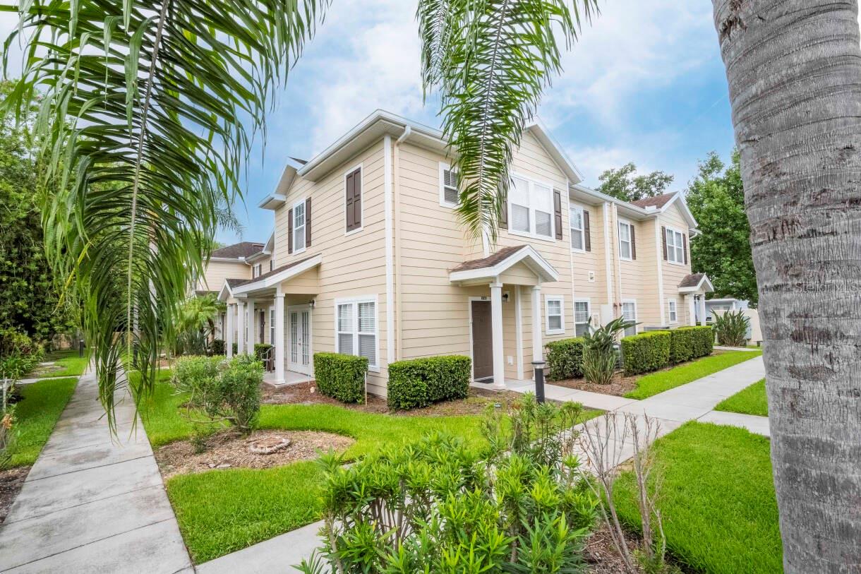2901 Edenshire Way, FL