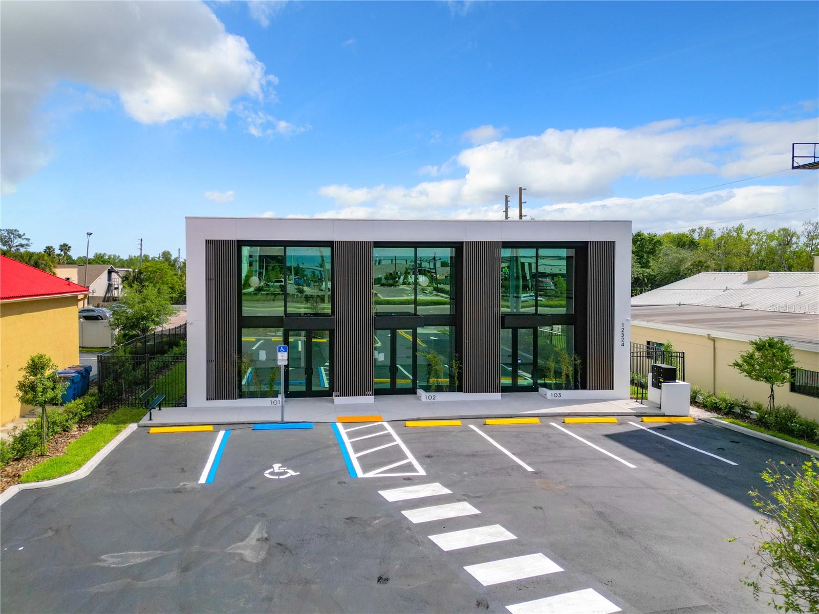 12324 Colonial Drive, FL