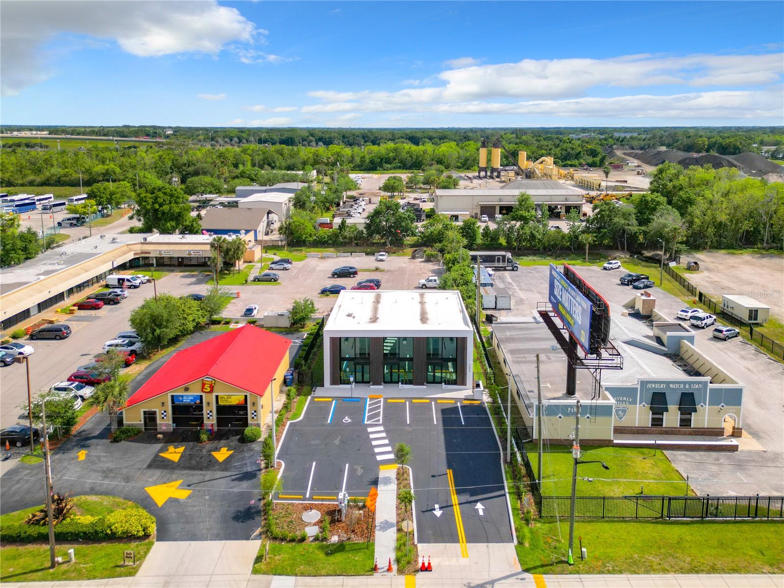 12324 Colonial Drive, FL