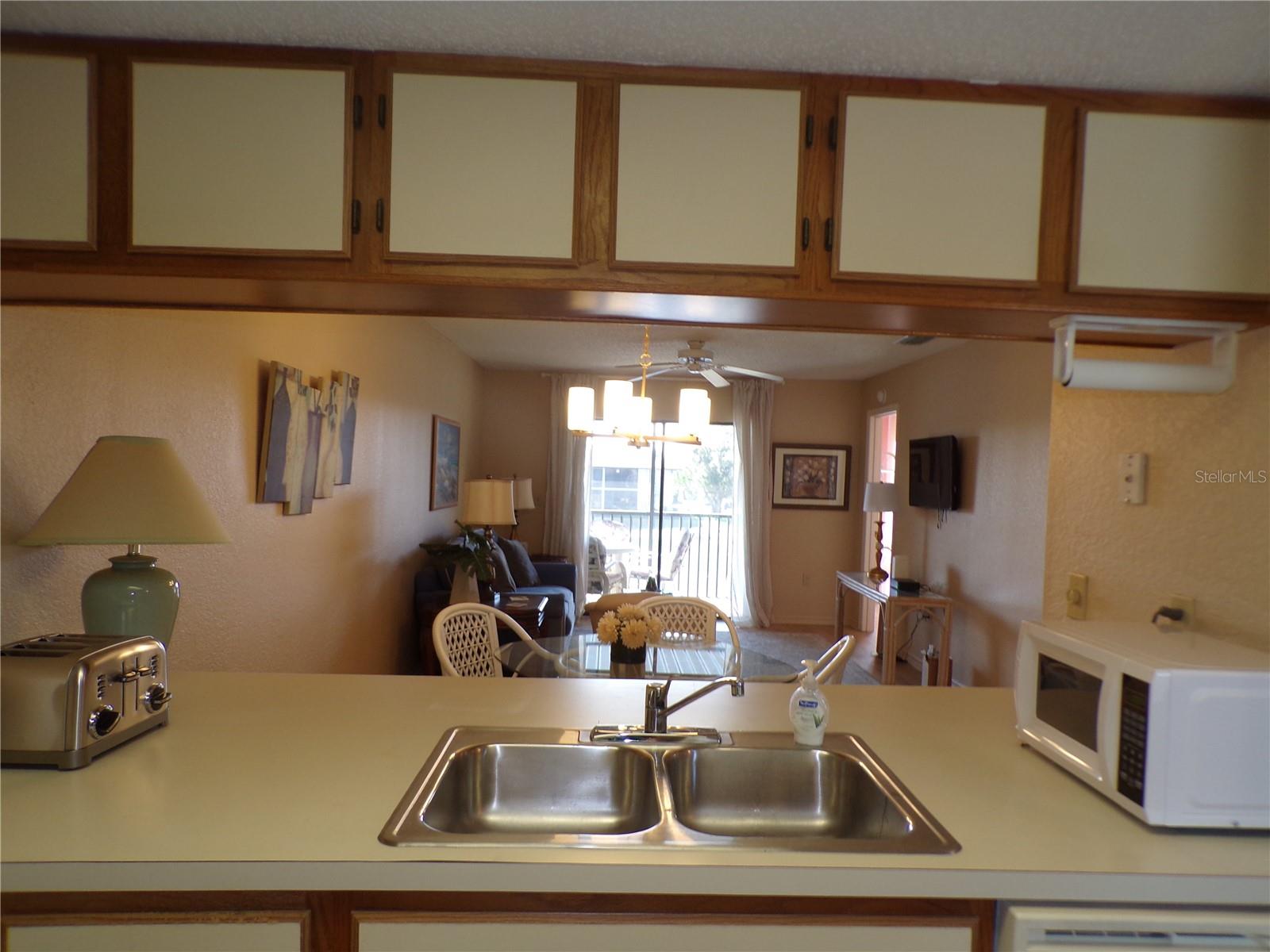 4016 Oakview Drive, FL